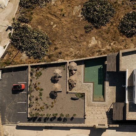 Panda Art Houses Ano Mera Luaran gambar